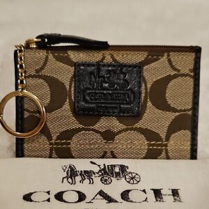 Coach signature wallet with tattersall interior w: dust bag